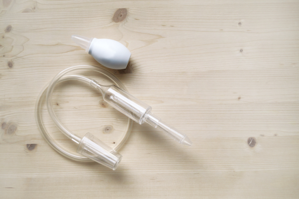 A NoseFrida snotsucker.